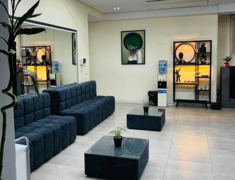 واگذاری فوری کلینیک زیبایی در کرج