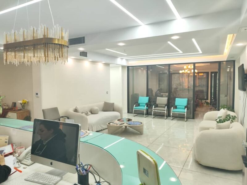 دعوت به همکاری از متخصص جراح عمومی و زیبایی